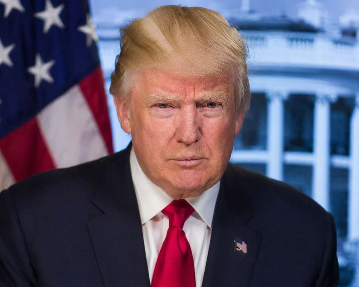 Trump Dünya Ülkelerini Tehdit Etmeye Devam Ediyor