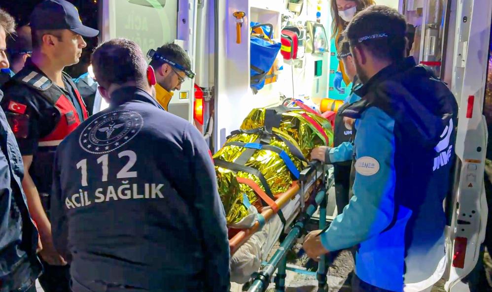 Yamaç paraşütü kabusu oldu! Çorum'da havada yamaç paraşütünün