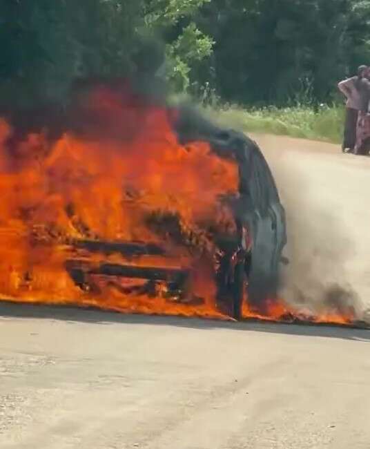 Bursa’da otomobil kül oldu! Bursa'nın Kestel ilçesinde seyir