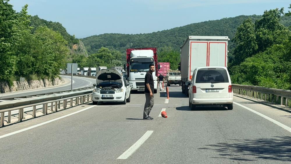 Yalova-Bursa karayolunda devam eden