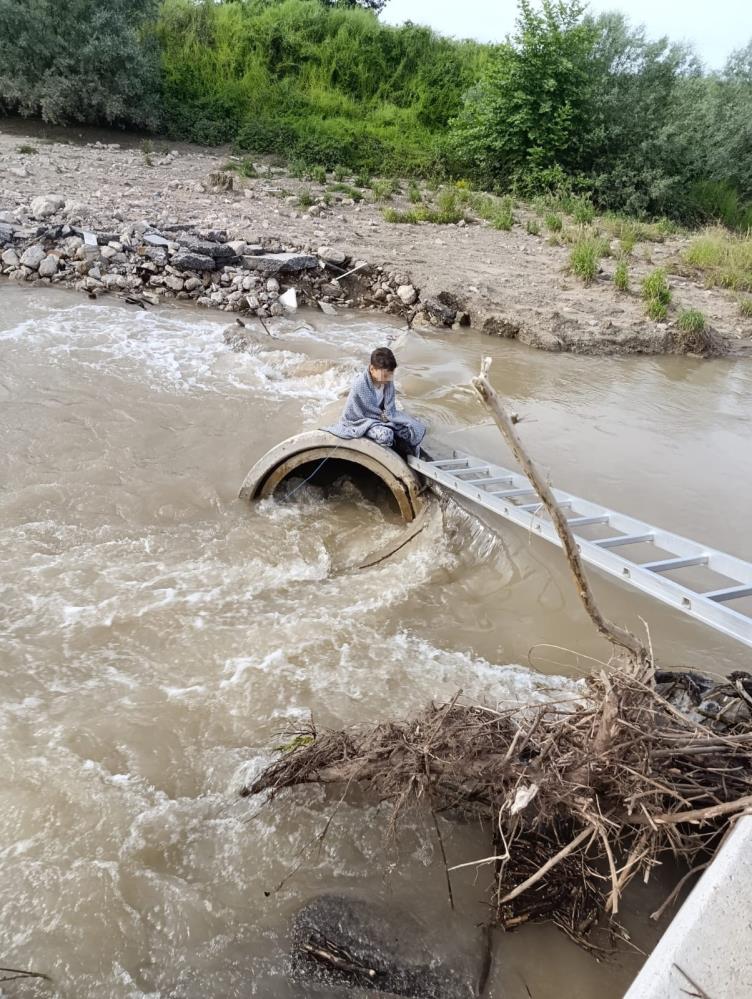 Bursa’da hareketli dakikalar; 11 yaşındaki çocuk böyle kurtarıldı
