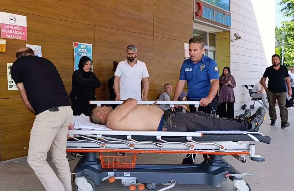 Bursa’da 4 metre yükseklikten düştü! Bursa'nın İnegöl ilçesinde