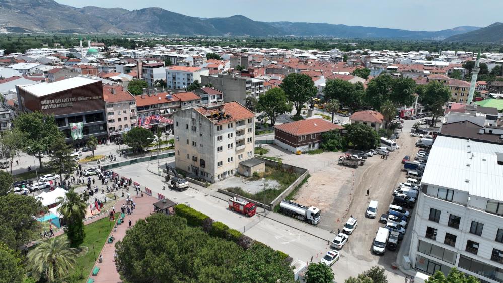 Gürsu Kent Meydanı projesi için önemli adım! Gürsu'nun 30 yıllık hayali