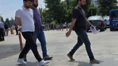 Bursa'nın İnegöl ilçesinde polisin kimlik