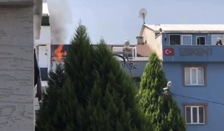 Bursa Gürsu’da panik anları! Bursa'nın bir binanın