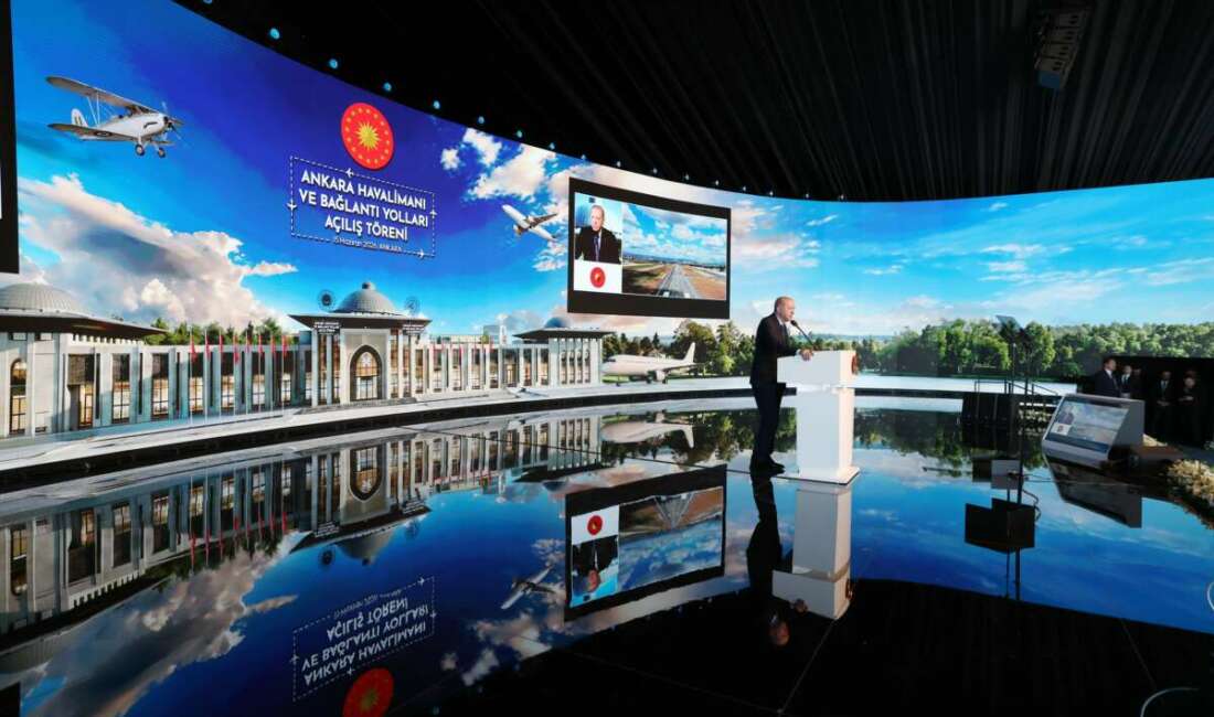 Cumhurbaşkanı Erdoğan: “Türkiye artık uluslararası diplomasinin de kalbinin attığı yer olmaya başlamıştır” Cumhurbaşkanı Recep Tayyip Erdoğan, "Yalnızca