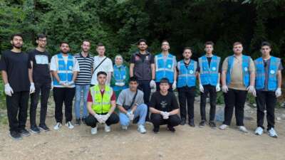 Osmangazi Gençlik Kolları’ndan temizlik etkinliği AK Parti Osmangazi İlçe Gençlik