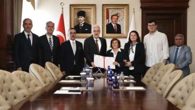 Fatih Mahallesi’nde İnegöl Belediyesi’nin arsa