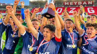 U18 Türkiye Şampiyonası'nda Bursa Orhangazi Futbol Kulübü,