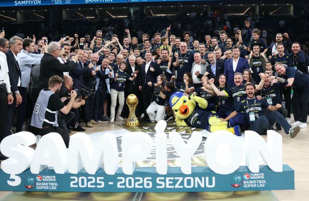 Fenerbahçe, erkek basketbolda 13. kez şampiyonluğuna ulaştı Basketbol Süper Ligi final
