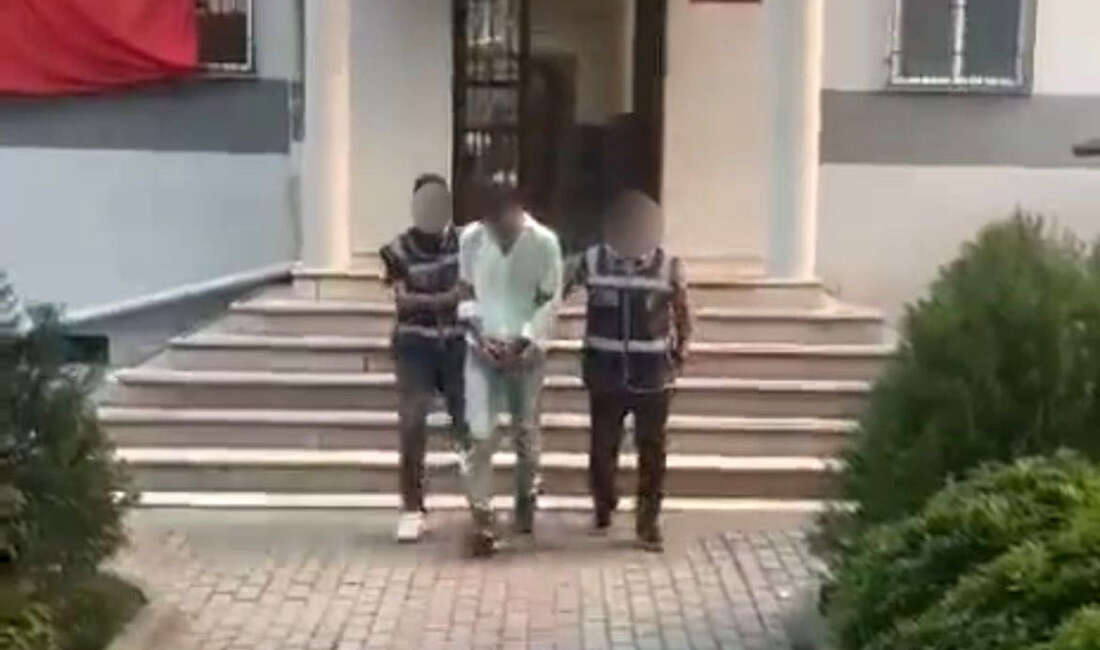 Bursa’da uyuşturucu operasyonu: Zehir tacirleri ve aranan hükümlüler yakalandı Bursa’da polis ekiplerinin düzenlediği