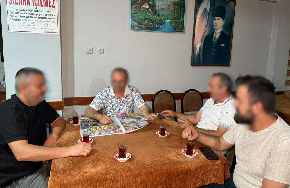 Kahvehane alışkanlığı boşanma sebebi oldu: Yargıtay’dan dikkat çeken karar Bir boşanma davasının