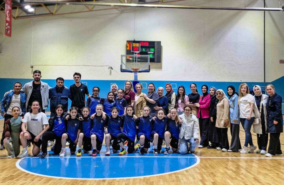 Karacabey’de 7’den 70’e spor zamanı! Karacabey Belediyesi tarafından 7-8-9