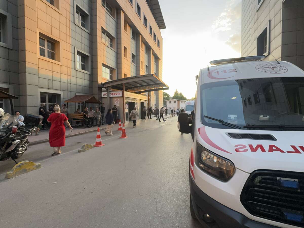 Bursa’da iş yerinde silahlı saldırı: Tartıştığı kişiyi ayağından vurdu