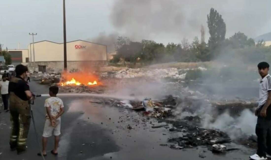 Bursa’da otluk alanda çıkan yangın paniğe neden oldu Bursa'da otluk alanda çıkan