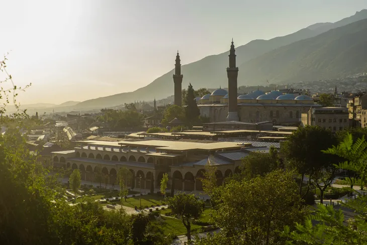 Bursa’da yeni haftada yağış alarmı! Sıcaklık sert düşecek Perşembeden sonra dikkat: Hem