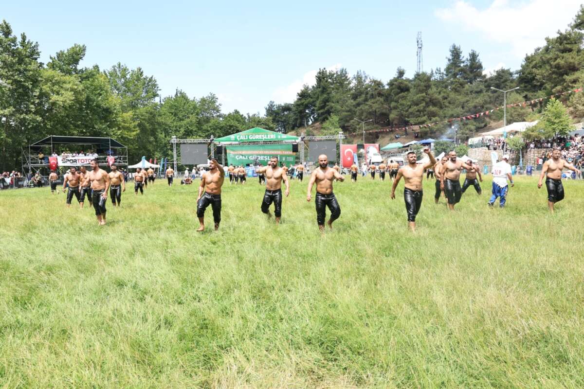 Bursa’da 30’dan fazla başpehlivan, altın kemer için yarışacak!