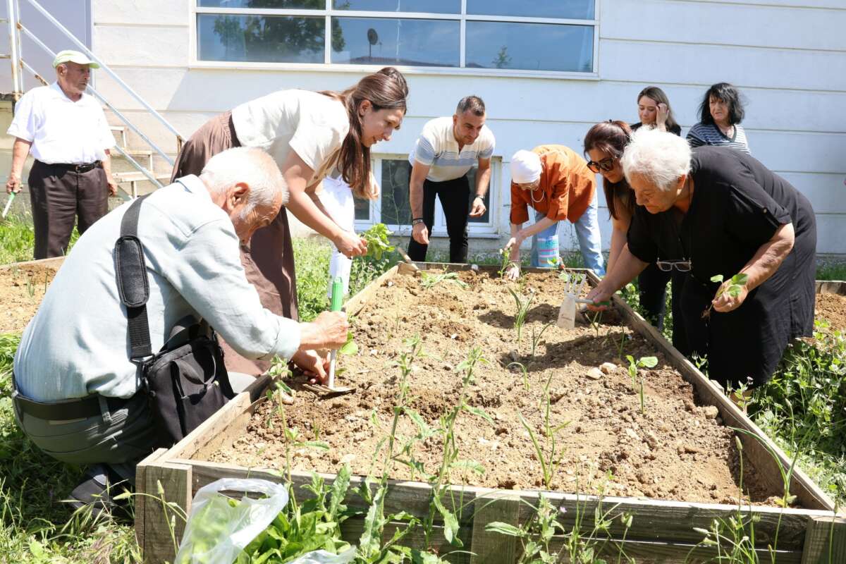 Nilüfer’de yaşlılar için hem bedene, hem de ruha iyi gelecek bir etkinlik!