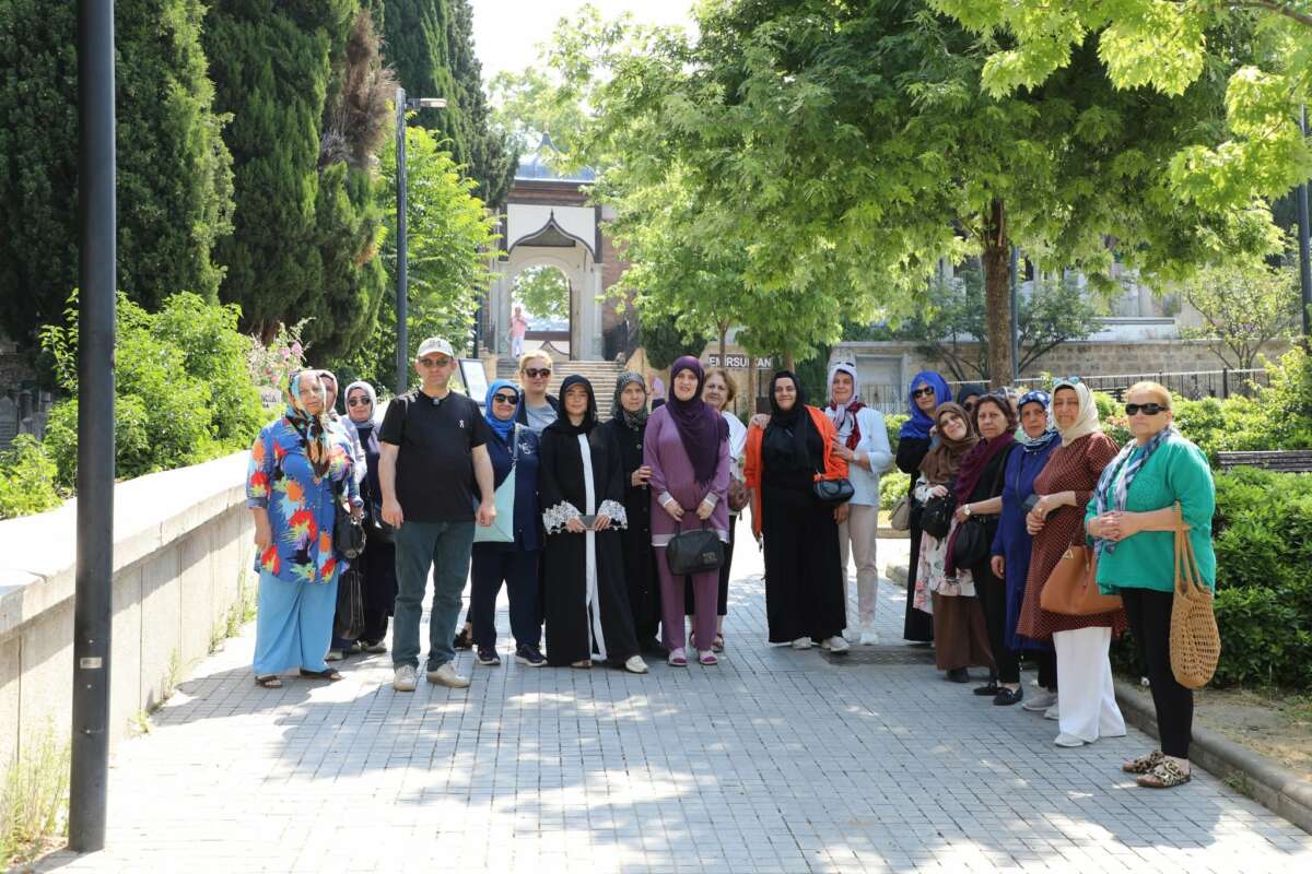 Gemlik Belediyesi kültür turları büyük ilgi görüyor