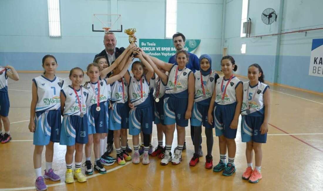 Karacabey Belediyespor'un minik kız