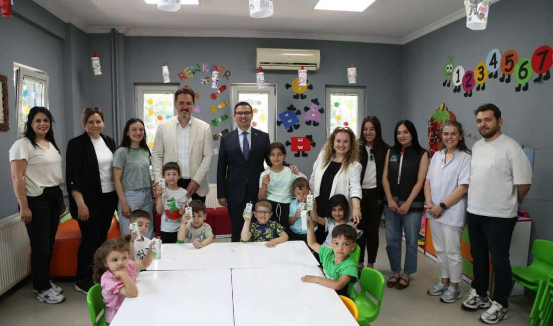 Nilüfer’de çocuklara sağlık için süt dağıtıldı Nilüfer Belediyesi, çocukların sağlıklı