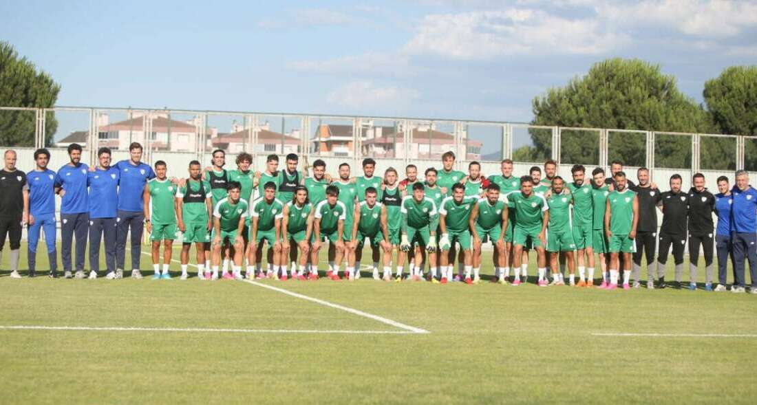 Bursaspor sahaya indi; Mustafa Er transfer için neler dedi?