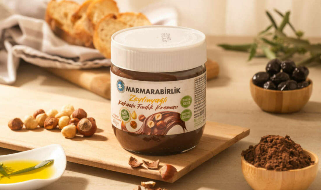 Marmarabirlik’ten kahvaltı sofralarına bu kez tatlı bir ürün! Marmarabirlik, zeytinyağlı kakaolu fındık