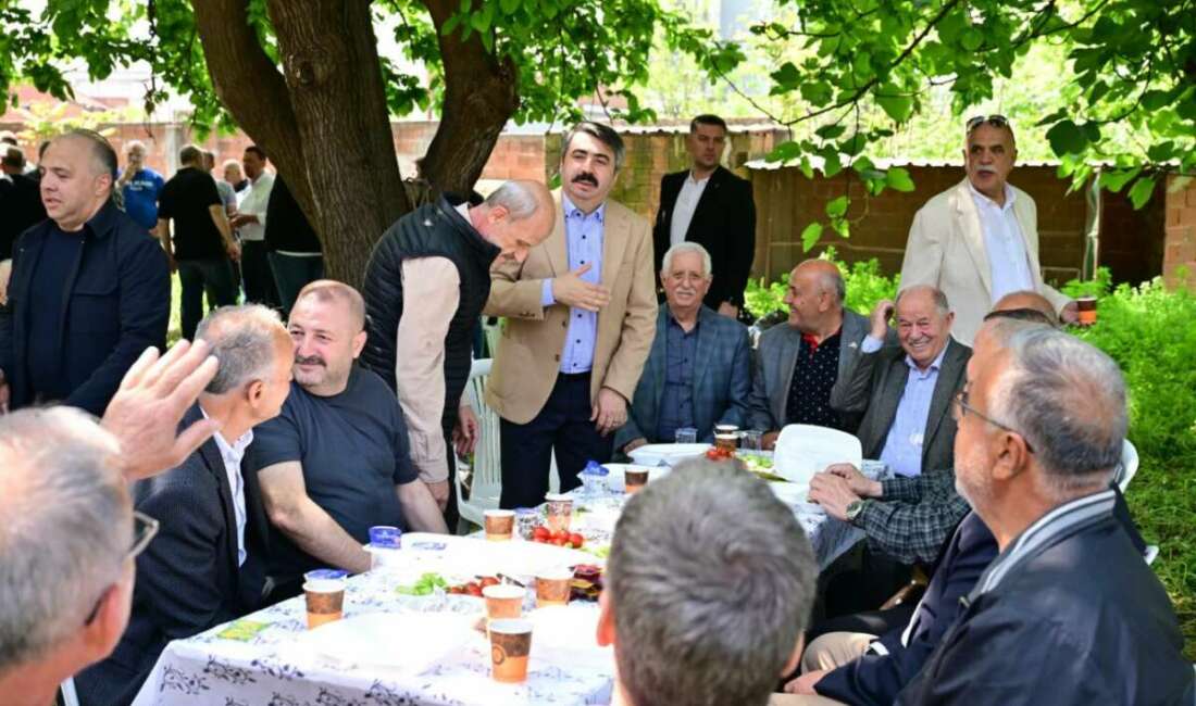 Başkan Yılmaz vatandaşla buluşuyor, ihtiyaçları yerinde tespit ediyor Yıldırım Belediye Başkanı Oktay