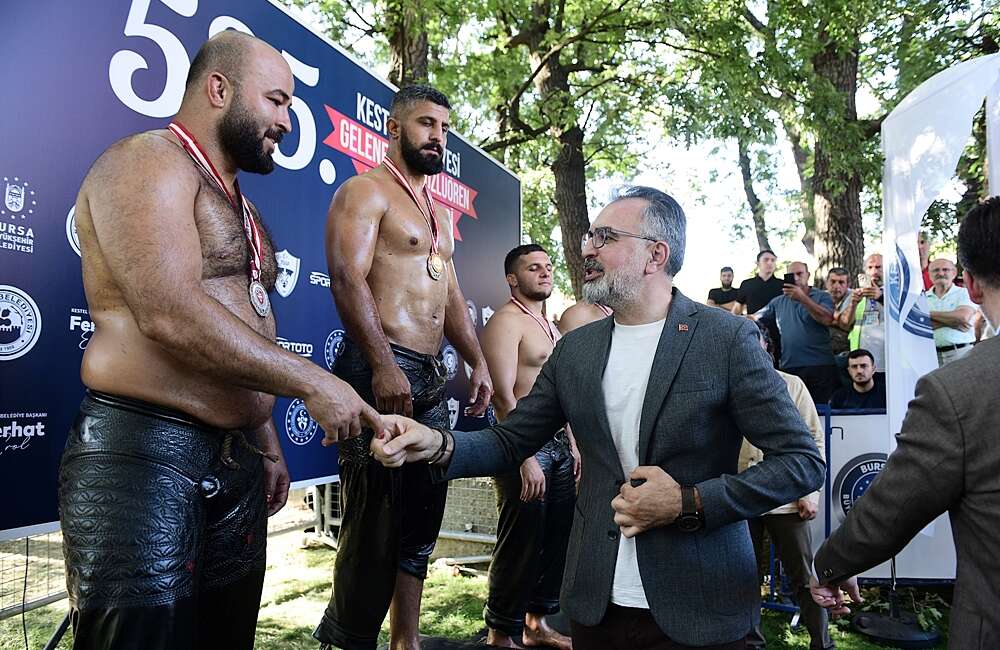 Kırkpınar’ın rövanşı Bursa Kestel’de gerçekleşti Ata sporumuz geleneksel