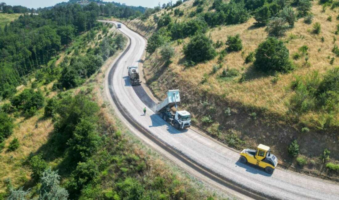 Bursa Orhaneli’nin yolları işte bu hale geldi! Bursa Büyükşehir Belediyesi,