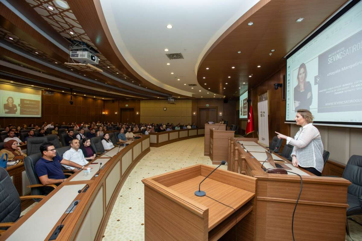 Bursa Büyükşehir’den yerel yönetim kadrolarına protokol ve nezaket eğitimi
