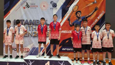 Bursa Büyükşehir Belediyespor Kulübü sporcuları,