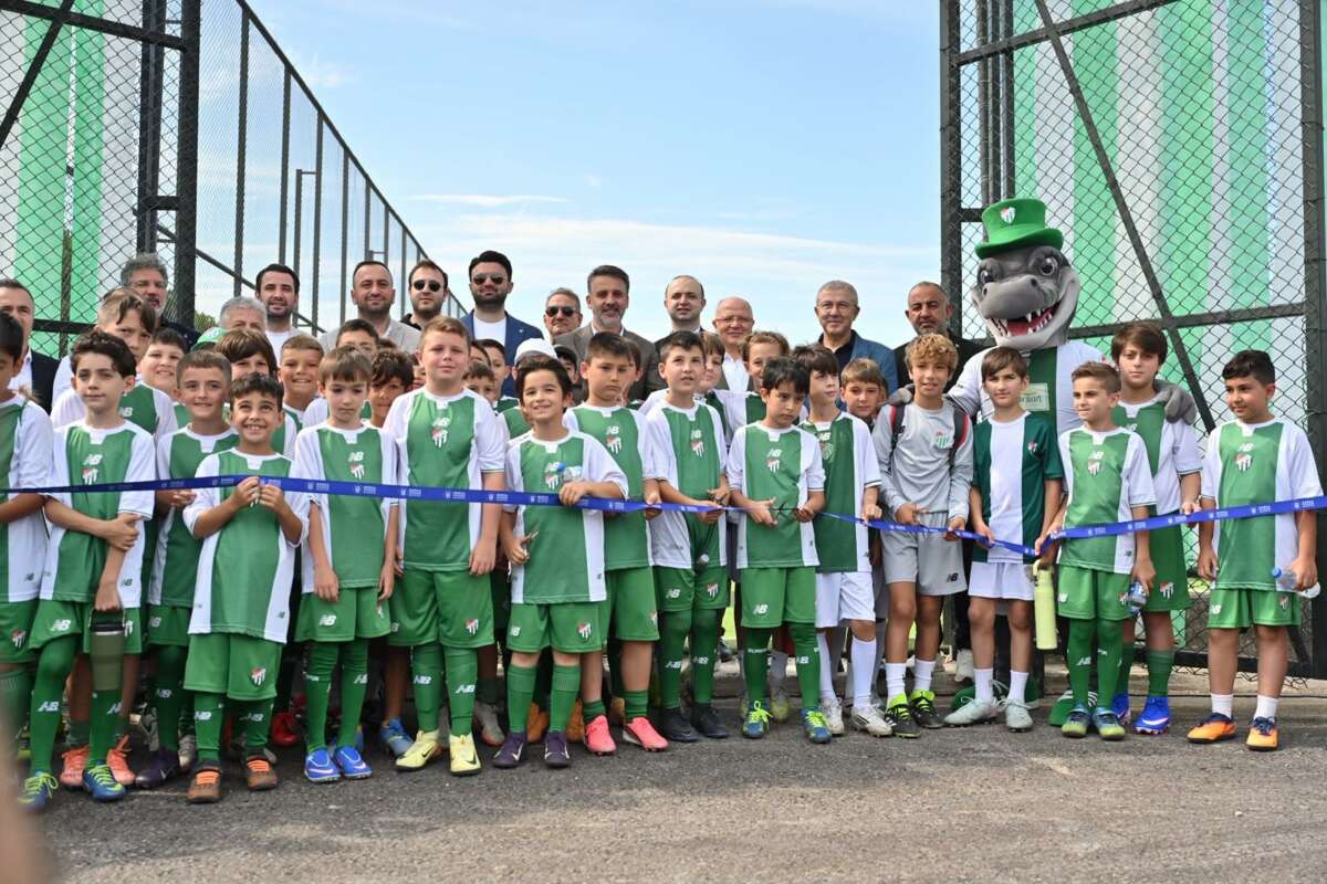 Bursaspor’da geleceğin yıldızları burada yetişecek!