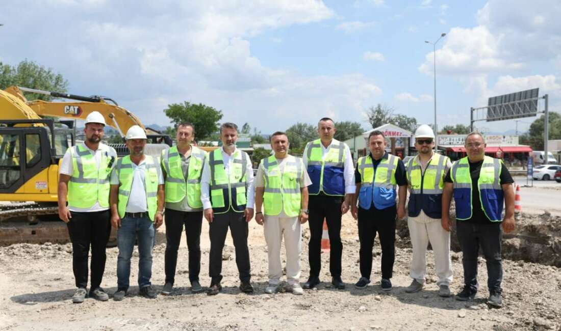 Şahin Biba, yapımı süren çalışmaları yakından takip ediyor Bursa Büyükşehir Belediyesi Başkan