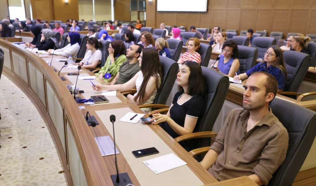 Büyükşehir’den mimari uygulamalarda yangın yönetmeliği eğitimi Bursa Büyükşehir Belediyesi, yapı