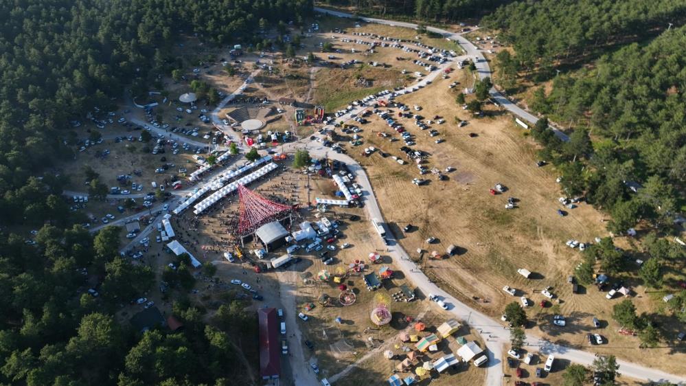 Bursa’da 3 gün 3 gece horon coşkusu yaşandı! Türkiye'nin dört bir yanından