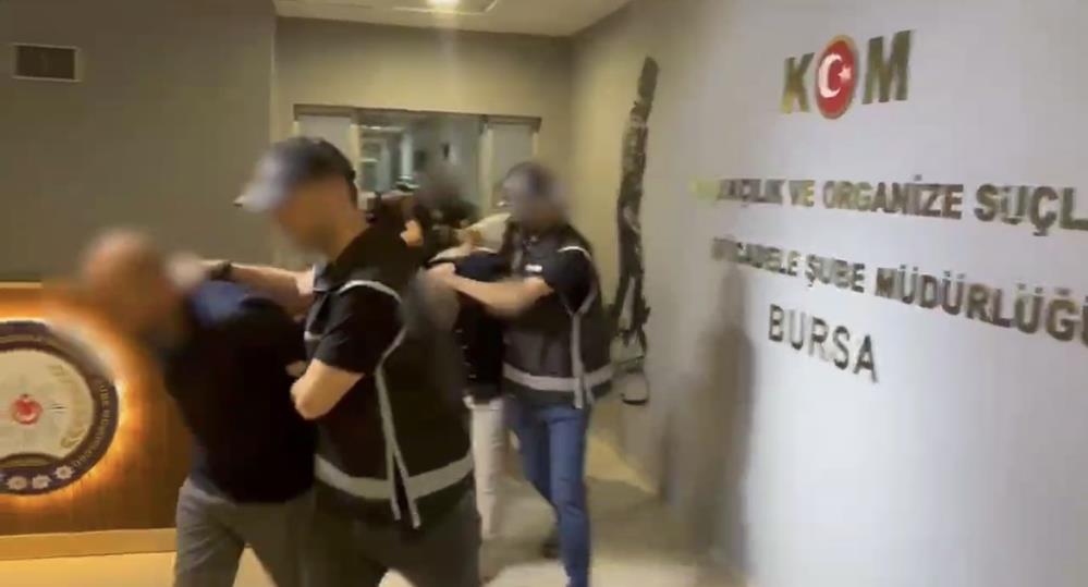 Bursa’da tefecilere şafak operasyonu! Bursa'nın İznik ilçesinde tefecilik