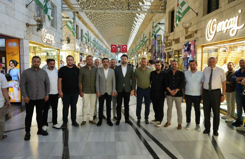 Enes Çelik; Bursaspor, Süper Lig’i hak ediyor! Bursaspor Başkanı Enes Çelik,