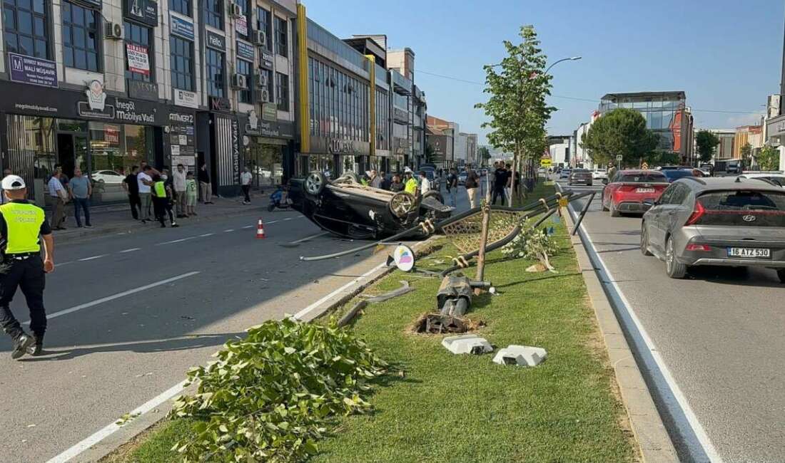 Bursa’da feci kaza: Otomobil takla attı, 2 yaralı Bursa’nın İnegöl ilçesinde kontrolden
