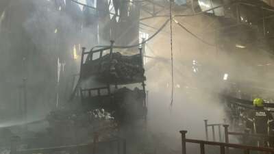 Bursa’da tekstil fabrikası alev alev yandı Bursa'nın Kestel ilçesinde bir tekstil