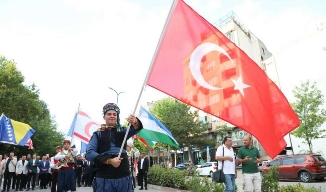İnegöl’de 7 gün 7 gece süren kültür şöleni sona erdi İnegöl Belediyesi’nin düzenlediği 39.