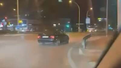 Bursa'da yeşil ışıkta drift yaparak