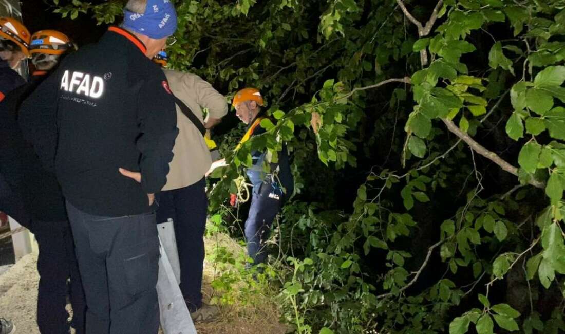 İnegöl’de uçurum kenarında bulunan motosiklet ekipleri harekete geçirdi ursa'nın İnegöl ilçesinde uçurum