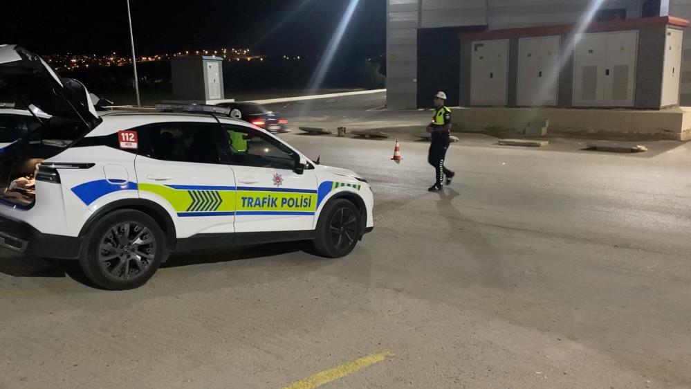 Bursa’da polisten kaçmanın faturası ağır oldu Bursa'nın İnegöl ilçesinde polisin