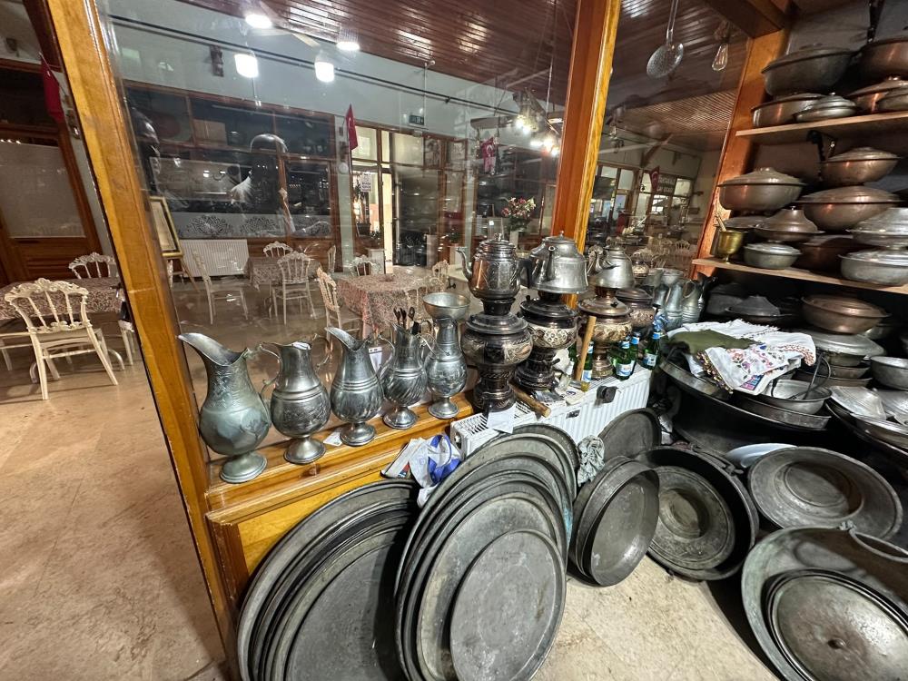 Bursa’da bakır ev malzemeleri nostaljik eser oldu!