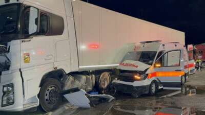 Samsun’un İlkadım ilçesinde ambulans ile