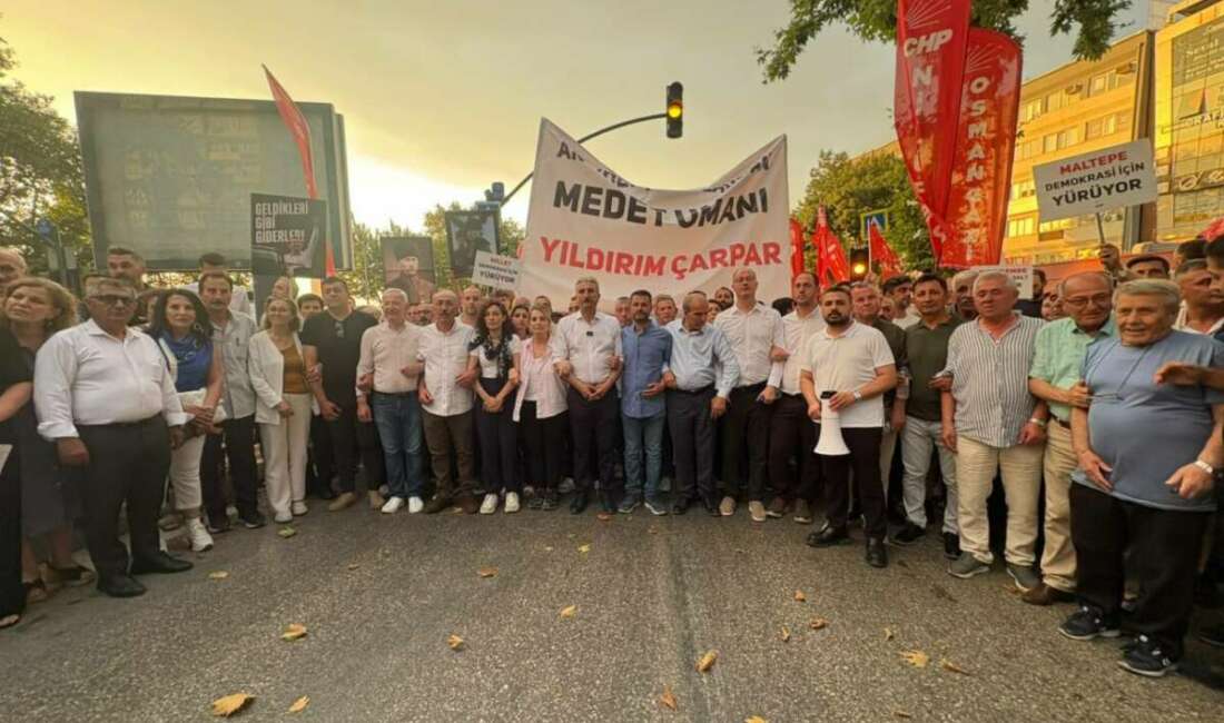 CHP Bursa İl Örgütü’nden yeni koordinasyon merkezine yürüyüşle açılış Cumhuriyet Halk Partisi (CHP)