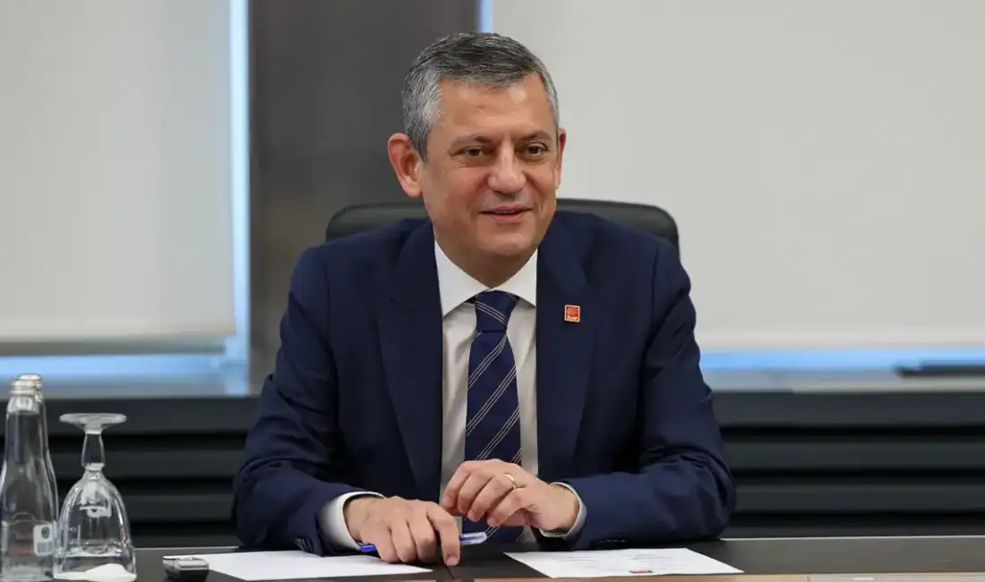 Özgür Özel’in yeni parti hazırlığında kritik aşama: İsim ve logo netleşiyor CHP Grup Başkanı Özgür