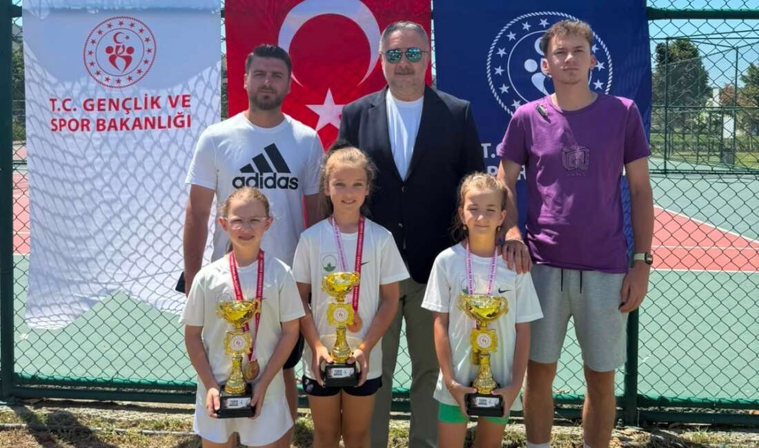 Osmangazi Belediyespor Tenis Takımı