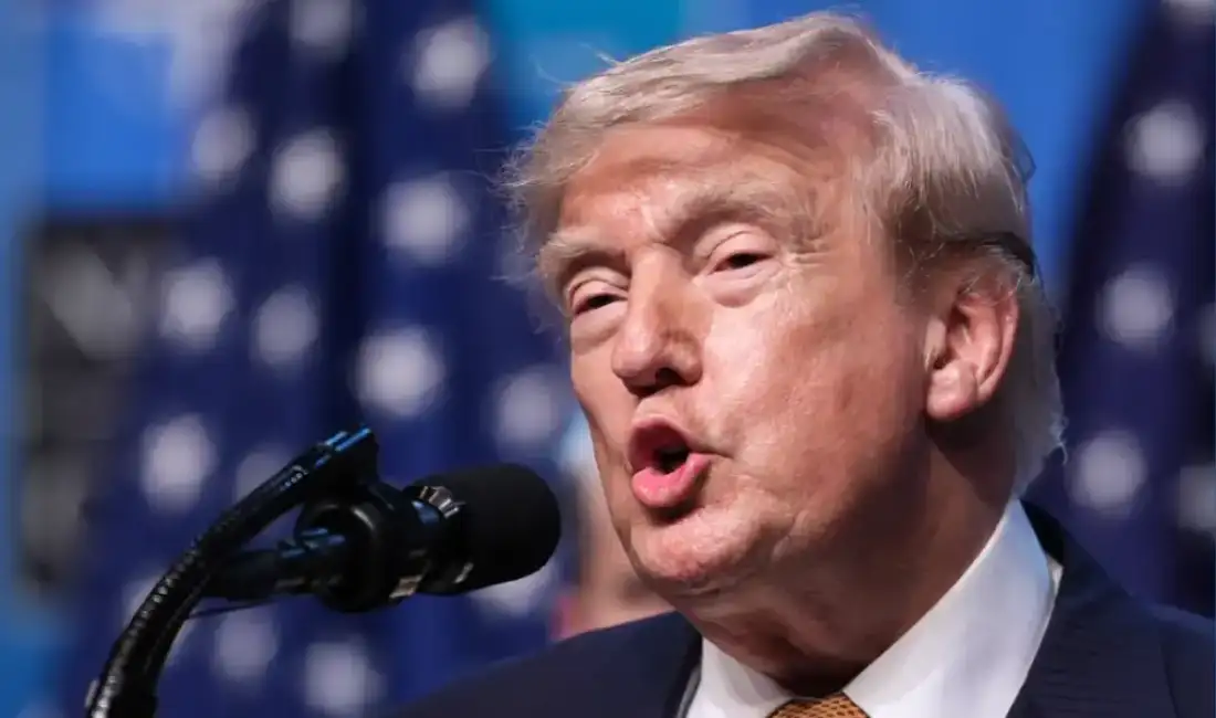 Trump: “Hürmüz Boğazı açık, İran’a sert müdahale yaptık” ABD Başkanı Donald Trump,